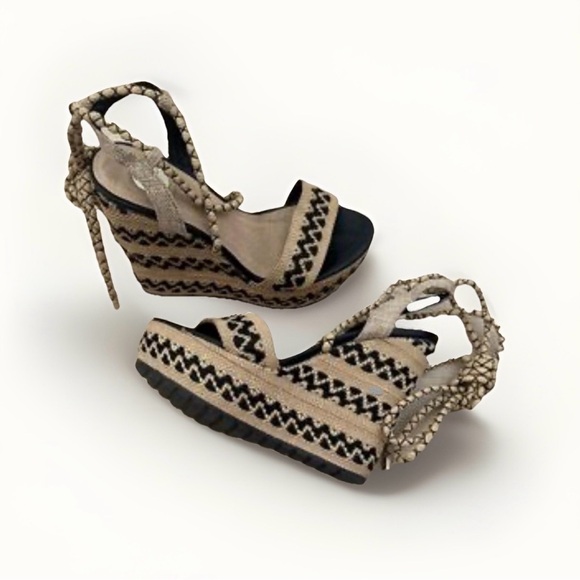 Elegant Black and Tan Wedge Sandals